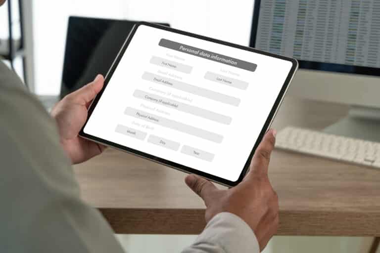 online personal information form for identity verification online, Web data protection in e commerce, Member Log in account registration.